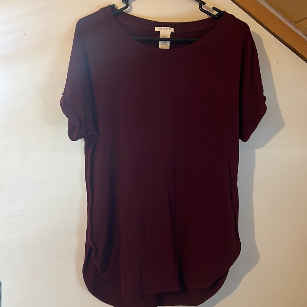 Oversized super comfy Matty shirt.